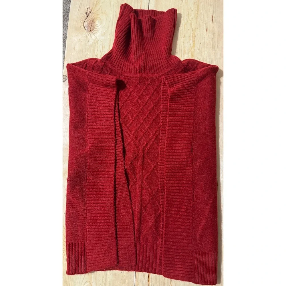 LOFT Womens Red Diamond Cable Knit Turtleneck Poncho Sweater Size‎ M/L